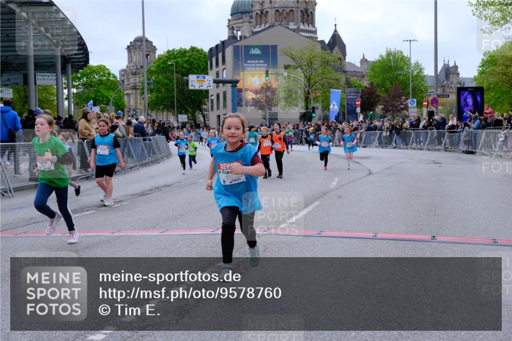 25.04.2026 - Das Zehntel Tim E. http://msf.ph/oto/9578760 25.04.2026 11:05:52 Ziel 5607, 5618, 5620, 5622, 5637, 5640, 5642, 5766, 5893, 5919, 6002, 6469, 6621, 6626, 6769, 6775, 6796, 6807, 7189, 7353, 7354, 7580, 7614, 7816, 7871 meine-sportfotos.de