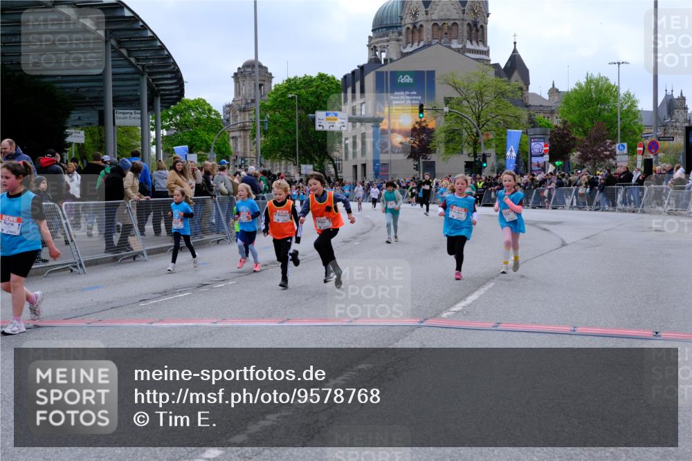 25.04.2026 - Das Zehntel Tim E. http://msf.ph/oto/9578768 25.04.2026 11:05:55 Ziel 5010, 5210, 5607, 5618, 5620, 5622, 5642, 5766, 5877, 5893, 5919, 6469, 6796, 6807, 7189, 7353, 7354, 7816, 7871 meine-sportfotos.de