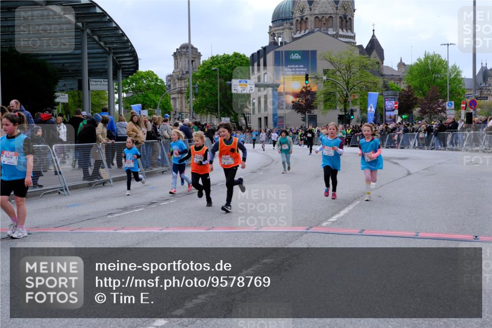25.04.2026 - Das Zehntel Tim E. http://msf.ph/oto/9578769 25.04.2026 11:05:55 Ziel 5010, 5210, 5607, 5618, 5620, 5622, 5642, 5766, 5877, 5893, 5919, 6469, 6796, 6807, 7189, 7353, 7354, 7816, 7871 meine-sportfotos.de