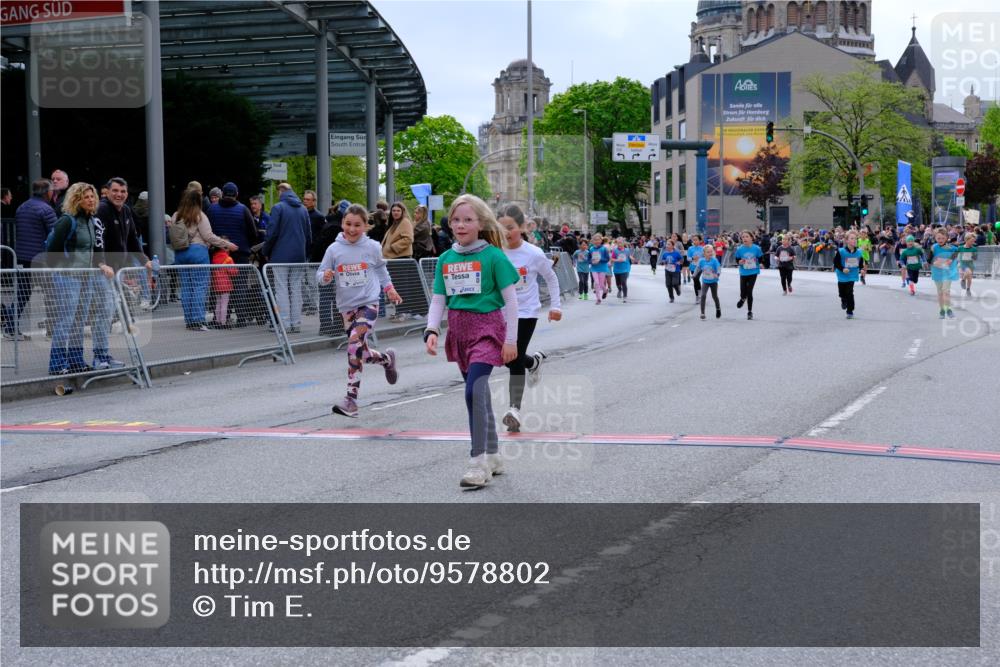 25.04.2026 - Das Zehntel Tim E. http://msf.ph/oto/9578802 25.04.2026 11:06:07 Ziel 5010, 5174, 5177, 5611, 5623, 5631, 5639, 5656, 6445, 6776, 6835, 6841, 6863, 7765, 7786, 7793 meine-sportfotos.de
