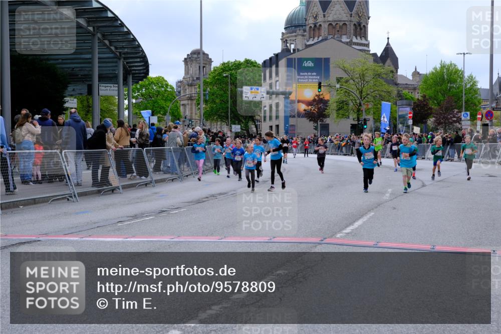 25.04.2026 - Das Zehntel Tim E. http://msf.ph/oto/9578809 25.04.2026 11:06:09 Ziel 5174, 5177, 5611, 5623, 5631, 5639, 5656, 6273, 6445, 6776, 6835, 6841, 6863, 7765, 7786, 7793 meine-sportfotos.de