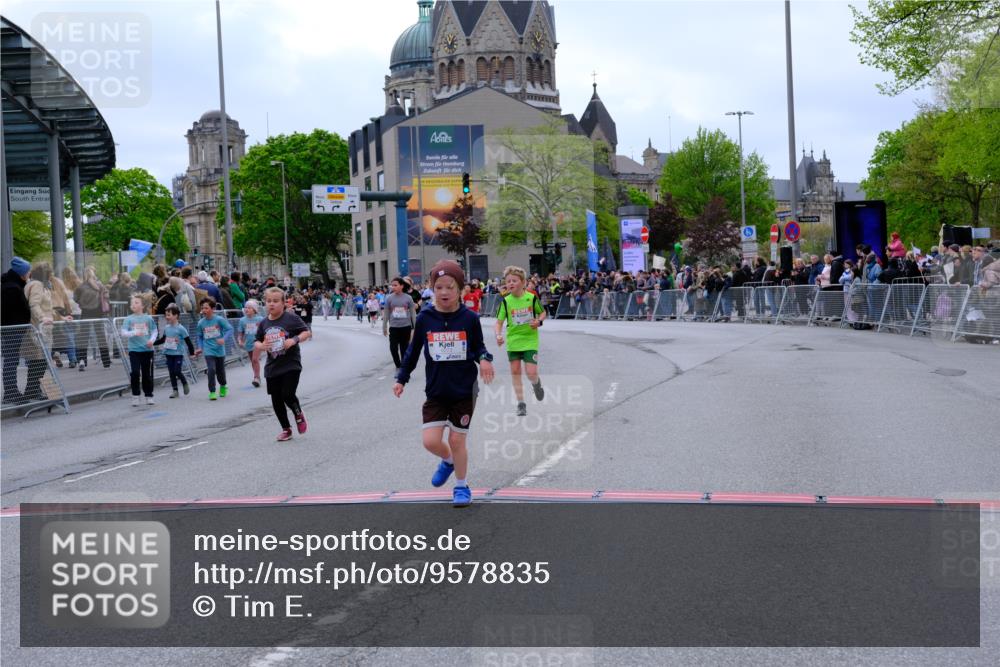 25.04.2026 - Das Zehntel Tim E. http://msf.ph/oto/9578835 25.04.2026 11:06:15 Ziel 5611, 5631, 5654, 5656, 5687, 6202, 6273, 6276, 6776, 6835, 6841, 6863, 7486, 7490, 7569, 7765, 7786, 7793 meine-sportfotos.de