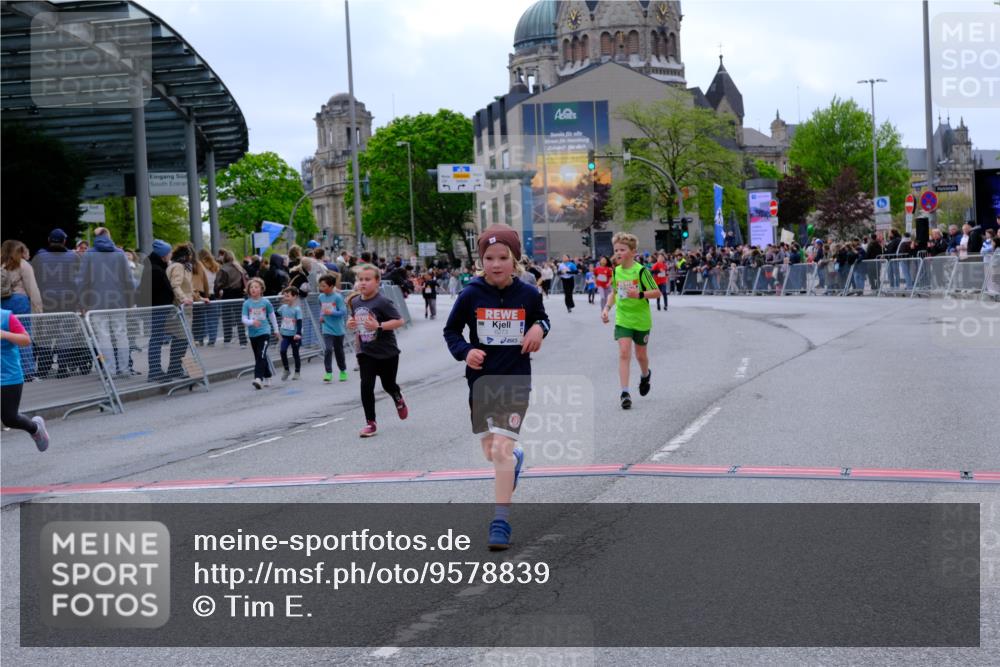 25.04.2026 - Das Zehntel Tim E. http://msf.ph/oto/9578839 25.04.2026 11:06:15 Ziel 5611, 5631, 5654, 5656, 5687, 6202, 6273, 6276, 6776, 6835, 6841, 6863, 7486, 7490, 7569, 7765, 7786, 7793 meine-sportfotos.de