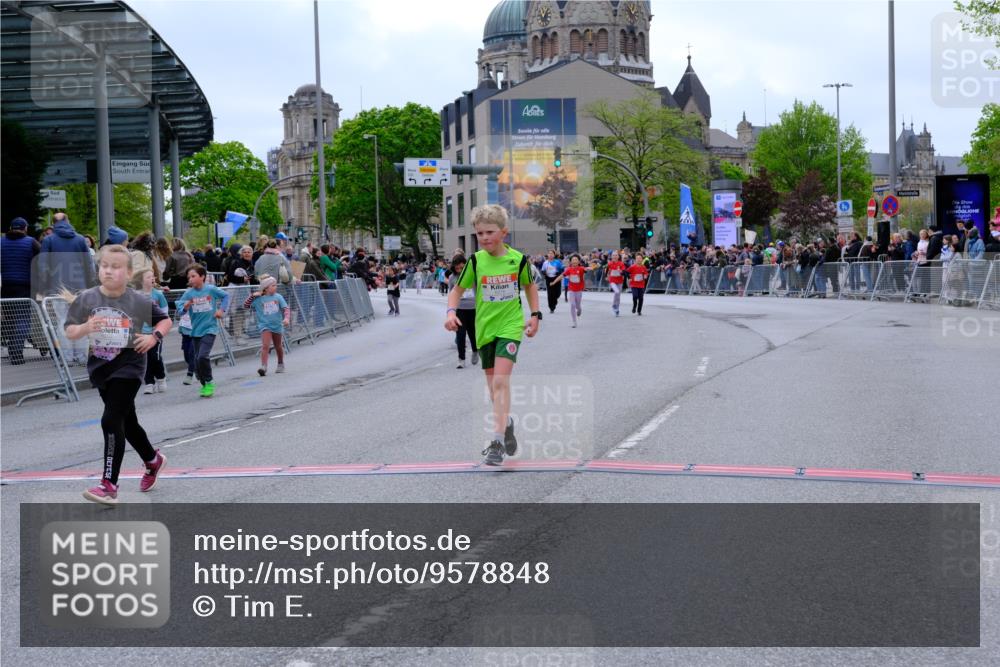 25.04.2026 - Das Zehntel Tim E. http://msf.ph/oto/9578848 25.04.2026 11:06:17 Ziel 5611, 5631, 5654, 5656, 5687, 6193, 6202, 6273, 6276, 6776, 6835, 6841, 6863, 7447, 7486, 7490, 7569, 7765, 7786, 7793 meine-sportfotos.de