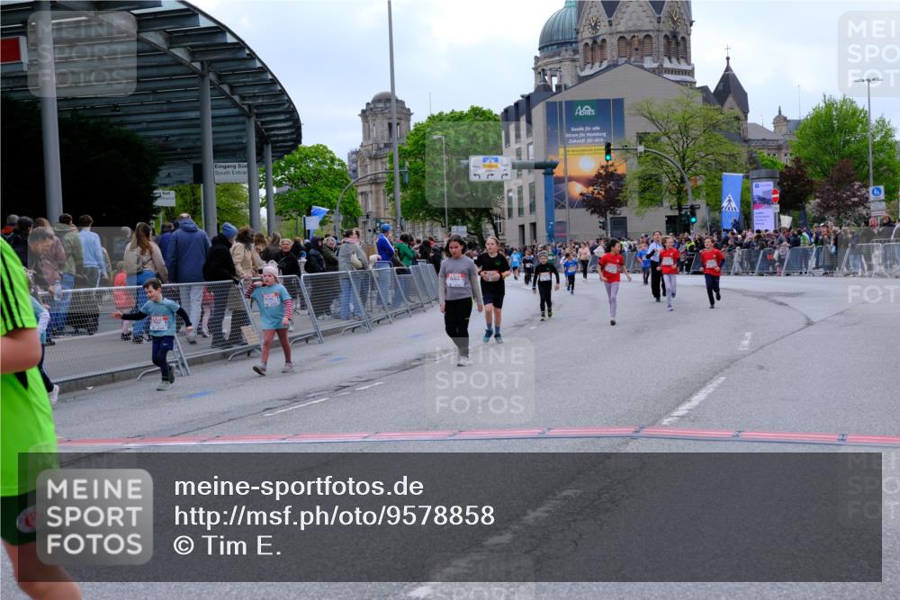 25.04.2026 - Das Zehntel Tim E. http://msf.ph/oto/9578858 25.04.2026 11:06:19 Ziel 5506, 5654, 5687, 6162, 6172, 6173, 6193, 6202, 6273, 6276, 6835, 6863, 7447, 7486, 7490, 7569, 7743, 7793 meine-sportfotos.de