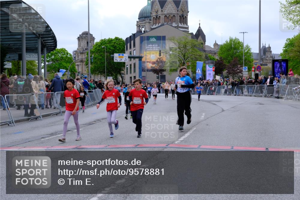 25.04.2026 - Das Zehntel Tim E. http://msf.ph/oto/9578881 25.04.2026 11:06:24 Ziel 5464, 5506, 6162, 6172, 6173, 6193, 6830, 6990, 7447, 7486, 7490, 7569, 7743 meine-sportfotos.de