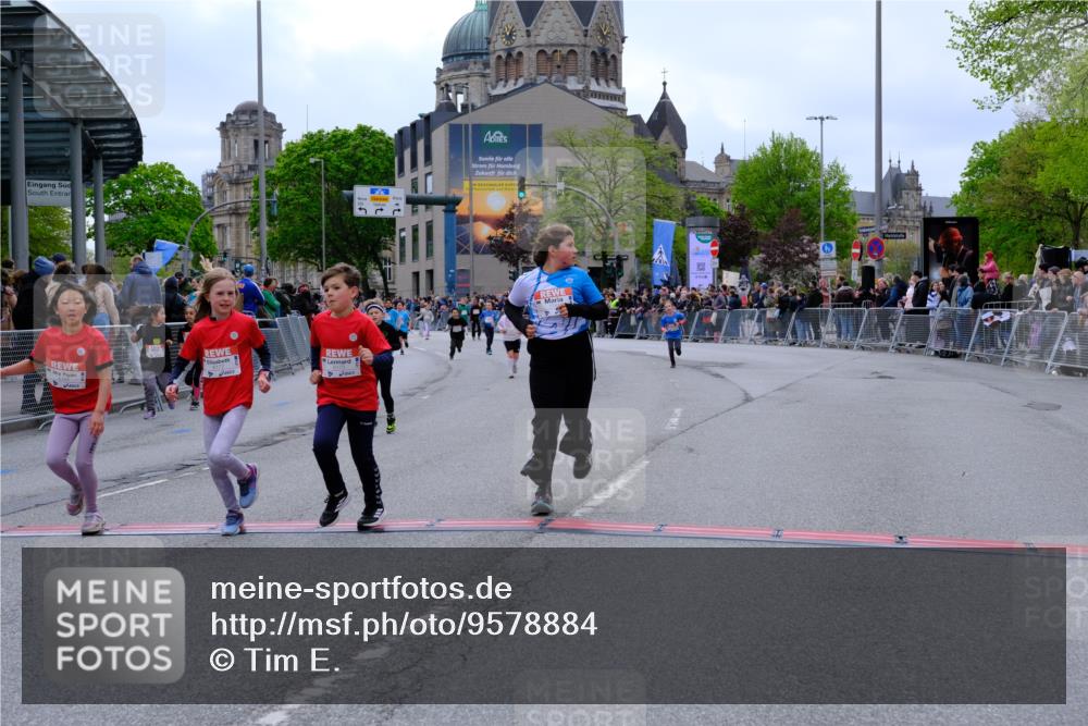 25.04.2026 - Das Zehntel Tim E. http://msf.ph/oto/9578884 25.04.2026 11:06:25 Ziel 5464, 5506, 6162, 6172, 6173, 6193, 6830, 6990, 7002, 7447, 7486, 7569, 7743 meine-sportfotos.de