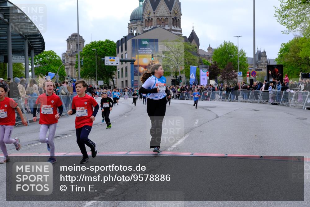 25.04.2026 - Das Zehntel Tim E. http://msf.ph/oto/9578886 25.04.2026 11:06:25 Ziel 5464, 5506, 6162, 6172, 6173, 6193, 6830, 6990, 7002, 7447, 7486, 7569, 7743 meine-sportfotos.de