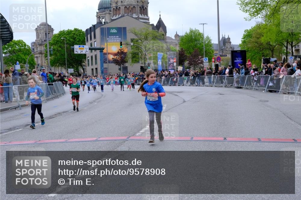 25.04.2026 - Das Zehntel Tim E. http://msf.ph/oto/9578908 25.04.2026 11:06:36 Ziel 5461, 6239, 6252, 6277, 6288, 6292, 6925, 6962, 6990, 7002, 8001 meine-sportfotos.de