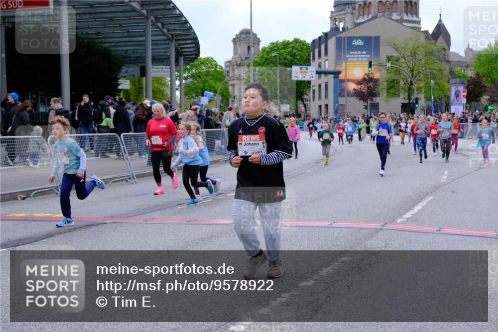 25.04.2026 - Das Zehntel Tim E. http://msf.ph/oto/9578922 25.04.2026 11:06:51 Ziel 5598, 5602, 5606, 5651, 6658, 7457, 7484, 7511, 7556, 7563, 7571, 7572, 7648, 7650, 7651, 7661, 7668, 7737, 7764, 7770, 7788 meine-sportfotos.de