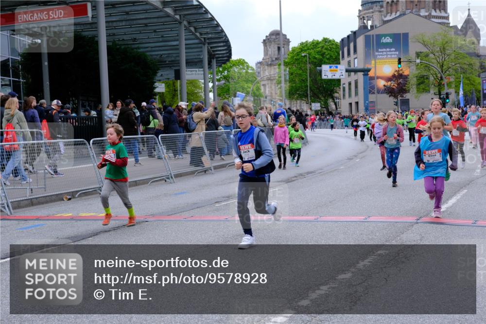 25.04.2026 - Das Zehntel Tim E. http://msf.ph/oto/9578928 25.04.2026 11:06:55 Ziel 5598, 5602, 5606, 5651, 6160, 6163, 6174, 6658, 7263, 7264, 7272, 7285, 7457, 7484, 7511, 7519, 7523, 7556, 7563, 7571, 7572, 7606, 7648, 7650, 7737, 7764 meine-sportfotos.de