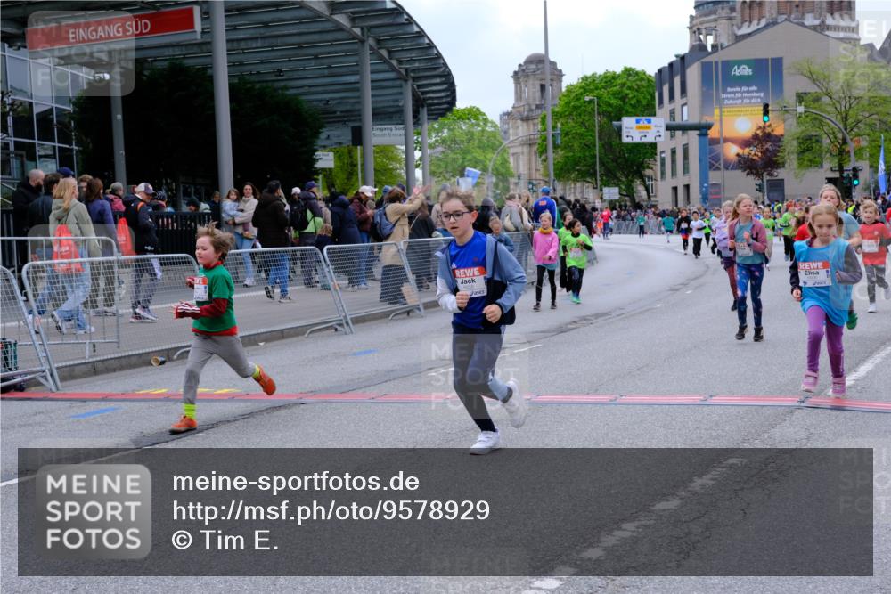 25.04.2026 - Das Zehntel Tim E. http://msf.ph/oto/9578929 25.04.2026 11:06:55 Ziel 5598, 5602, 5606, 5651, 6160, 6163, 6174, 6658, 7263, 7264, 7272, 7285, 7457, 7484, 7511, 7519, 7523, 7556, 7563, 7571, 7572, 7606, 7648, 7650, 7737, 7764 meine-sportfotos.de