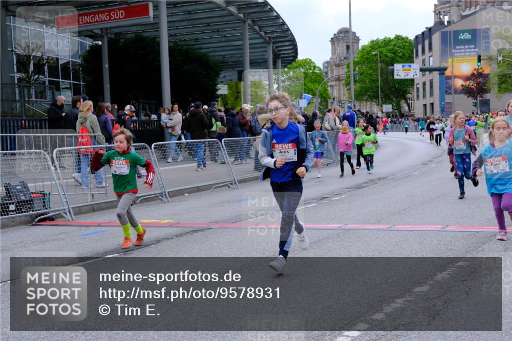 25.04.2026 - Das Zehntel Tim E. http://msf.ph/oto/9578931 25.04.2026 11:06:55 Ziel 5598, 5602, 5606, 5651, 6160, 6163, 6174, 6658, 7263, 7264, 7272, 7285, 7457, 7484, 7511, 7519, 7523, 7556, 7563, 7571, 7572, 7606, 7648, 7650, 7737, 7764 meine-sportfotos.de
