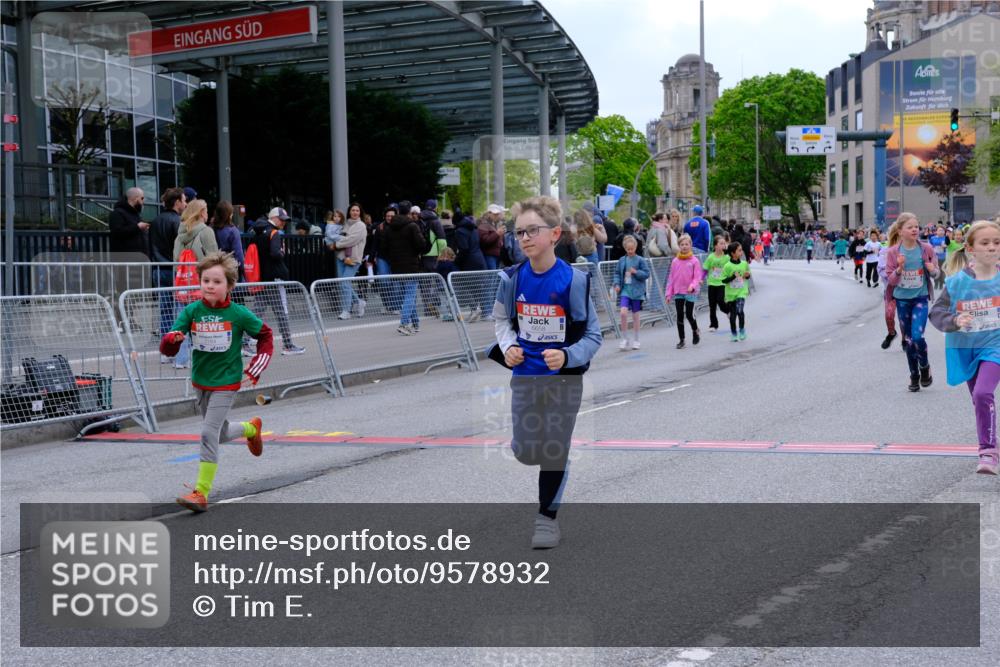 25.04.2026 - Das Zehntel Tim E. http://msf.ph/oto/9578932 25.04.2026 11:06:55 Ziel 5598, 5602, 5606, 5651, 6160, 6163, 6174, 6658, 7263, 7264, 7272, 7285, 7457, 7484, 7511, 7519, 7523, 7556, 7563, 7571, 7572, 7606, 7648, 7650, 7737, 7764 meine-sportfotos.de