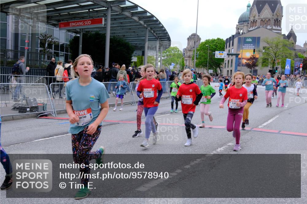 25.04.2026 - Das Zehntel Tim E. http://msf.ph/oto/9578940 25.04.2026 11:06:59 Ziel 5598, 5606, 5651, 6115, 6160, 6163, 6174, 6658, 7263, 7264, 7270, 7272, 7277, 7285, 7431, 7438, 7491, 7507, 7511, 7519, 7523, 7556, 7606, 7764, 7990 meine-sportfotos.de