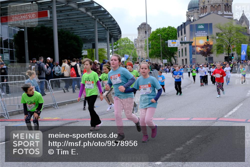 25.04.2026 - Das Zehntel Tim E. http://msf.ph/oto/9578956 25.04.2026 11:07:03 Ziel 5125, 5144, 5881, 6115, 6160, 6163, 6174, 6185, 6310, 6777, 7263, 7264, 7270, 7272, 7277, 7285, 7431, 7438, 7491, 7507, 7511, 7519, 7523, 7556, 7606, 7990 meine-sportfotos.de