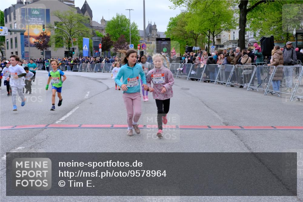 25.04.2026 - Das Zehntel Tim E. http://msf.ph/oto/9578964 25.04.2026 11:07:06 Ziel 5027, 5060, 5061, 5064, 5125, 5144, 5881, 5887, 5939, 6115, 6185, 6310, 6777, 7270, 7272, 7277, 7285, 7431, 7438, 7480, 7491, 7507, 7519, 7606, 7990 meine-sportfotos.de