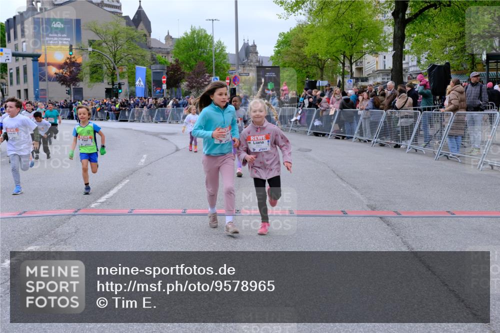 25.04.2026 - Das Zehntel Tim E. http://msf.ph/oto/9578965 25.04.2026 11:07:06 Ziel 5027, 5060, 5061, 5064, 5125, 5144, 5881, 5887, 5939, 6115, 6185, 6310, 6777, 7270, 7272, 7277, 7285, 7431, 7438, 7480, 7491, 7507, 7519, 7606, 7990 meine-sportfotos.de