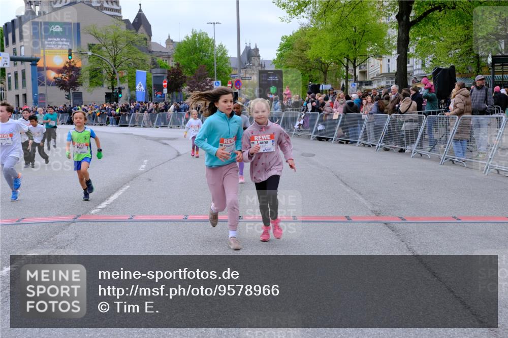 25.04.2026 - Das Zehntel Tim E. http://msf.ph/oto/9578966 25.04.2026 11:07:06 Ziel 5027, 5060, 5061, 5064, 5125, 5144, 5881, 5887, 5939, 6115, 6185, 6310, 6777, 7270, 7272, 7277, 7285, 7431, 7438, 7480, 7491, 7507, 7519, 7606, 7990 meine-sportfotos.de