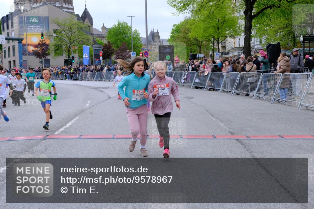 25.04.2026 - Das Zehntel Tim E. http://msf.ph/oto/9578967 25.04.2026 11:07:06 Ziel 5027, 5060, 5061, 5064, 5125, 5144, 5881, 5887, 5939, 6115, 6185, 6310, 6777, 7270, 7272, 7277, 7285, 7431, 7438, 7480, 7491, 7507, 7519, 7606, 7990 meine-sportfotos.de