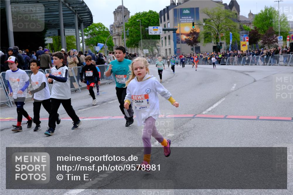 25.04.2026 - Das Zehntel Tim E. http://msf.ph/oto/9578981 25.04.2026 11:07:11 Ziel 5027, 5060, 5061, 5064, 5125, 5144, 5881, 5887, 5939, 5964, 6115, 6185, 6310, 6777, 6819, 7431, 7438, 7480, 7990 meine-sportfotos.de