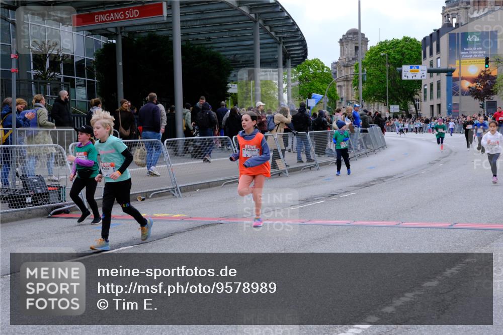 25.04.2026 - Das Zehntel Tim E. http://msf.ph/oto/9578989 25.04.2026 11:07:18 Ziel 5964, 6443, 6559, 6819, 7365, 7480, 7852, 7985 meine-sportfotos.de
