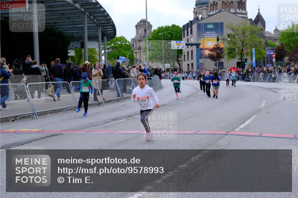 25.04.2026 - Das Zehntel Tim E. http://msf.ph/oto/9578993 25.04.2026 11:07:20 Ziel 5397, 5400, 5964, 6443, 6559, 6819, 7365, 7852, 7985, 8055 meine-sportfotos.de