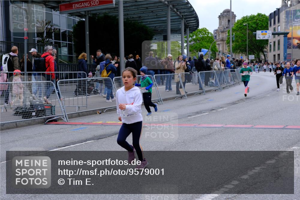 25.04.2026 - Das Zehntel Tim E. http://msf.ph/oto/9579001 25.04.2026 11:07:21 Ziel 5397, 5400, 5964, 6443, 6559, 7365, 7852, 7985, 8055 meine-sportfotos.de