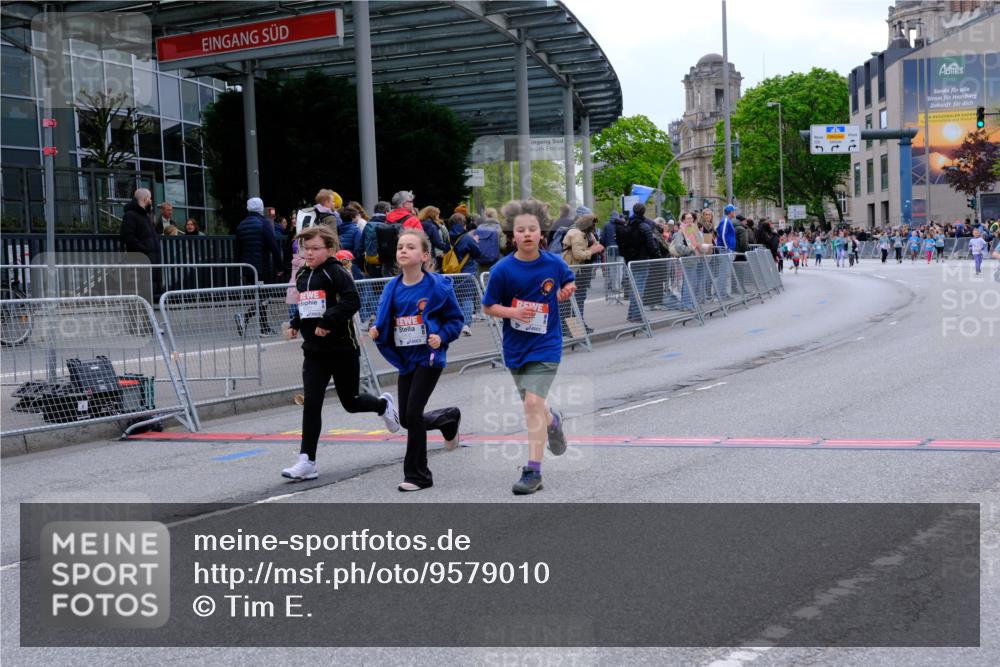 25.04.2026 - Das Zehntel Tim E. http://msf.ph/oto/9579010 25.04.2026 11:07:25 Ziel 5397, 5400, 6443, 6559, 7463, 7477, 7985, 8055 meine-sportfotos.de