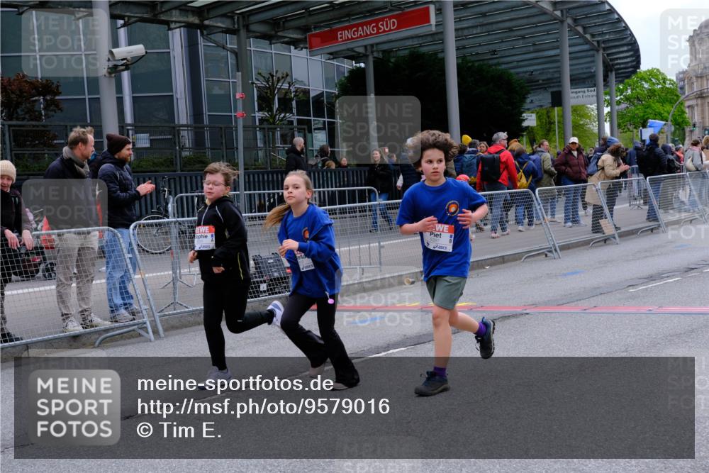 25.04.2026 - Das Zehntel Tim E. http://msf.ph/oto/9579016 25.04.2026 11:07:26 Ziel 5397, 5400, 6443, 6559, 7463, 7477, 7985, 8055 meine-sportfotos.de