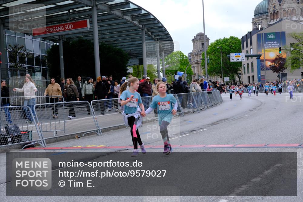 25.04.2026 - Das Zehntel Tim E. http://msf.ph/oto/9579027 25.04.2026 11:07:30 Ziel 5397, 5400, 7463, 7477, 7985, 8055 meine-sportfotos.de