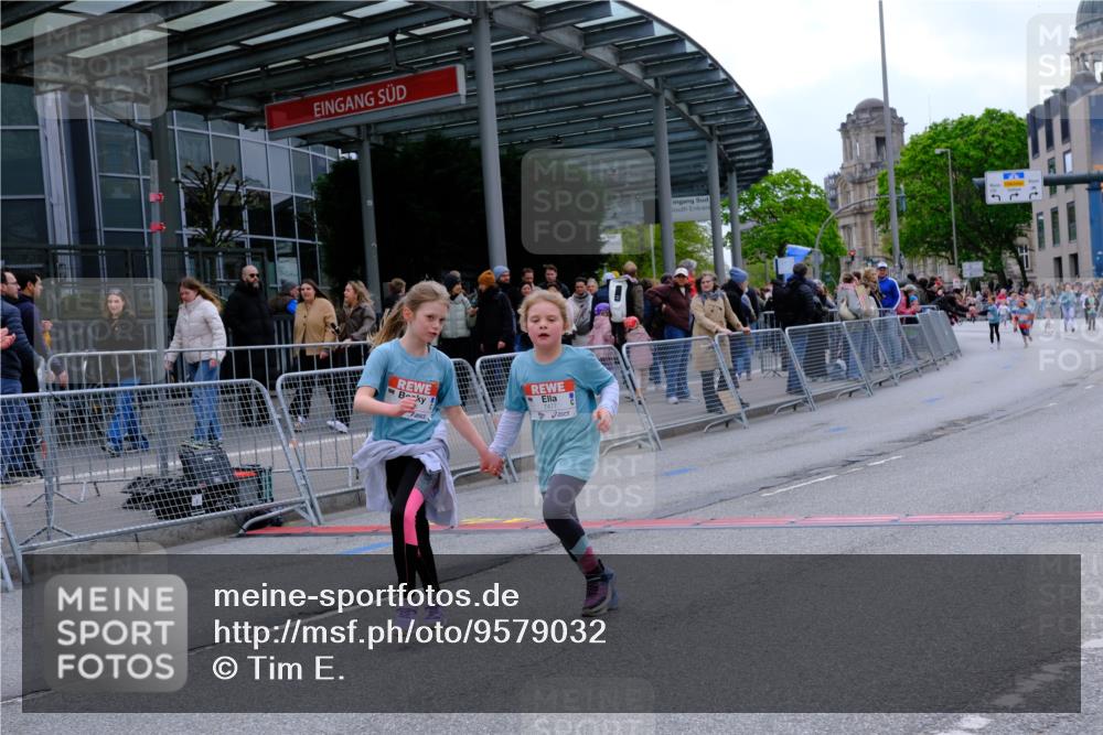 25.04.2026 - Das Zehntel Tim E. http://msf.ph/oto/9579032 25.04.2026 11:07:31 Ziel 5397, 5400, 7463, 7477, 8055 meine-sportfotos.de