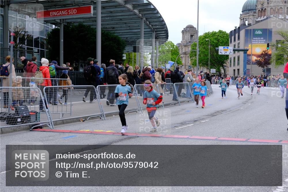 25.04.2026 - Das Zehntel Tim E. http://msf.ph/oto/9579042 25.04.2026 11:07:43 Ziel 5054, 6800, 6803, 7425, 7503, 7558, 7568, 7570 meine-sportfotos.de