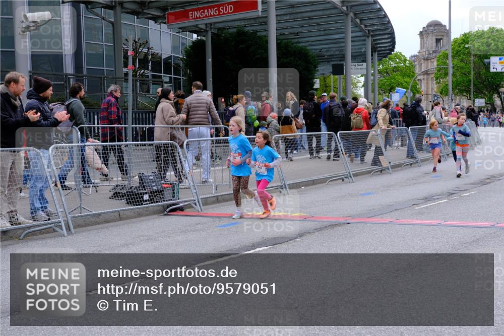 25.04.2026 - Das Zehntel Tim E. http://msf.ph/oto/9579051 25.04.2026 11:07:46 Ziel 5054, 5932, 5936, 6048, 6049, 6800, 6803, 7419, 7425, 7451, 7503, 7558, 7568, 7570 meine-sportfotos.de