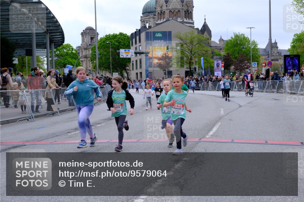 25.04.2026 - Das Zehntel Tim E. http://msf.ph/oto/9579064 25.04.2026 11:07:51 Ziel 5932, 5936, 6048, 6049, 6462, 6562, 6563, 6800, 6803, 7419, 7425, 7451, 7503, 7558 meine-sportfotos.de