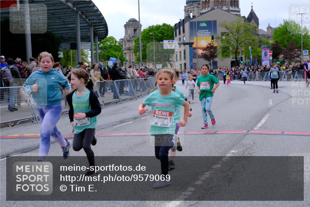 25.04.2026 - Das Zehntel Tim E. http://msf.ph/oto/9579069 25.04.2026 11:07:52 Ziel 5087, 5932, 5936, 6048, 6049, 6462, 6562, 6563, 6800, 6803, 7419, 7425, 7451, 7503, 7558 meine-sportfotos.de