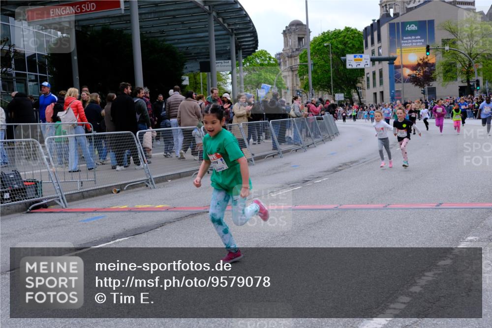 25.04.2026 - Das Zehntel Tim E. http://msf.ph/oto/9579078 25.04.2026 11:07:54 Ziel 5087, 5130, 5932, 5936, 6048, 6049, 6462, 6562, 6563, 7419, 7425, 7451 meine-sportfotos.de