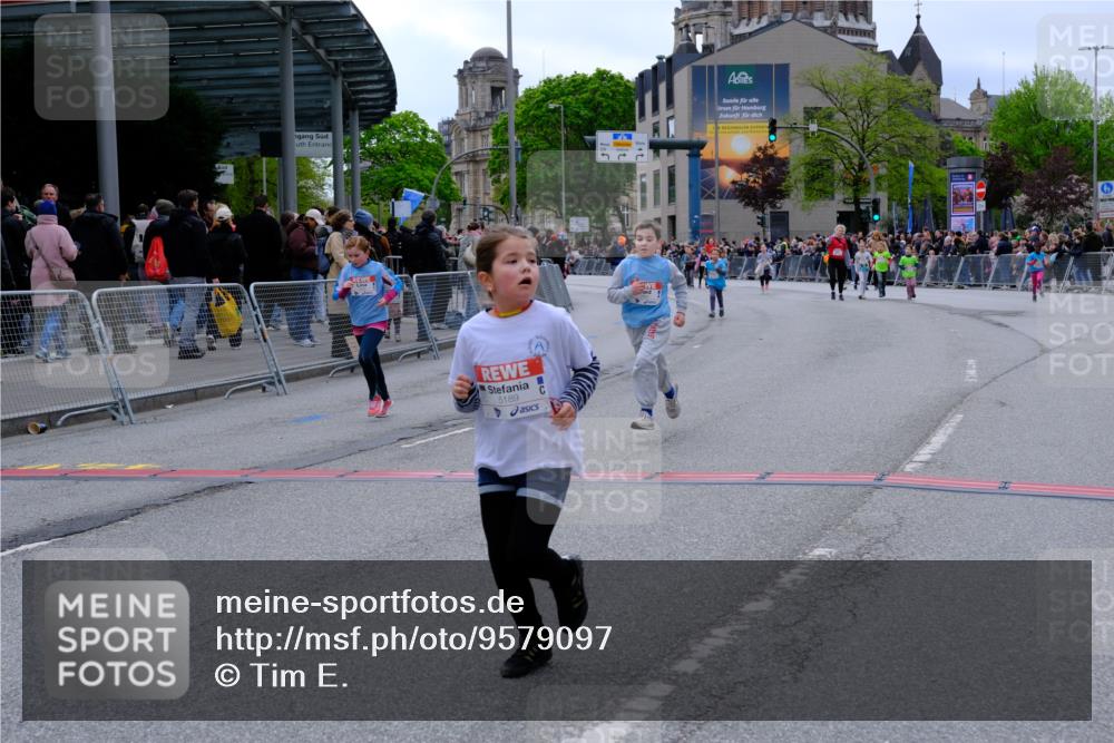 25.04.2026 - Das Zehntel Tim E. http://msf.ph/oto/9579097 25.04.2026 11:08:05 Ziel 5014, 5023, 5130, 5189, 5477, 5604, 5652, 5942, 7448, 7654, 7685, 7778 meine-sportfotos.de