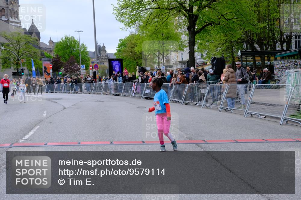 25.04.2026 - Das Zehntel Tim E. http://msf.ph/oto/9579114 25.04.2026 11:08:13 Ziel 5221, 5232, 5604, 6834, 7778 meine-sportfotos.de