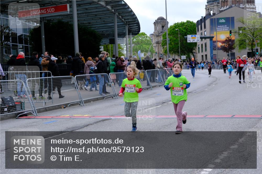 25.04.2026 - Das Zehntel Tim E. http://msf.ph/oto/9579123 25.04.2026 11:08:15 Ziel 5221, 5232, 5604, 6834 meine-sportfotos.de