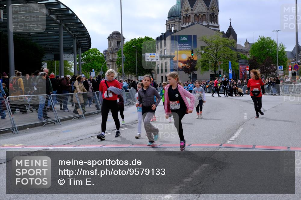 25.04.2026 - Das Zehntel Tim E. http://msf.ph/oto/9579133 25.04.2026 11:08:23 Ziel 5560, 5562, 5627, 6024, 6182, 6561, 6657, 7271 meine-sportfotos.de