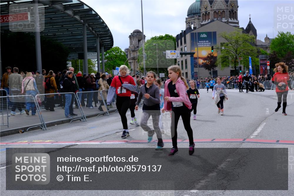 25.04.2026 - Das Zehntel Tim E. http://msf.ph/oto/9579137 25.04.2026 11:08:23 Ziel 5560, 5562, 5627, 6024, 6182, 6561, 6657, 7271 meine-sportfotos.de
