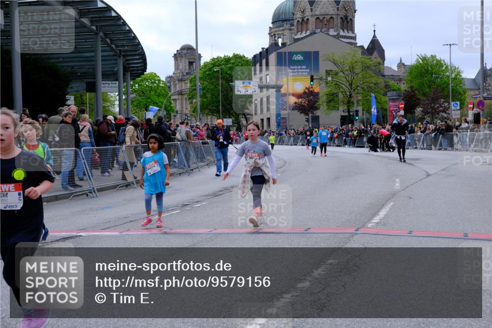 25.04.2026 - Das Zehntel Tim E. http://msf.ph/oto/9579156 25.04.2026 11:08:27 Ziel 5560, 5562, 5627, 6024, 6182, 6561, 6657, 7271 meine-sportfotos.de