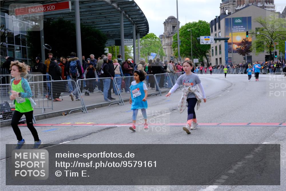 25.04.2026 - Das Zehntel Tim E. http://msf.ph/oto/9579161 25.04.2026 11:08:28 Ziel 5560, 5562, 5627, 6024, 6182, 6561, 6657, 7271 meine-sportfotos.de