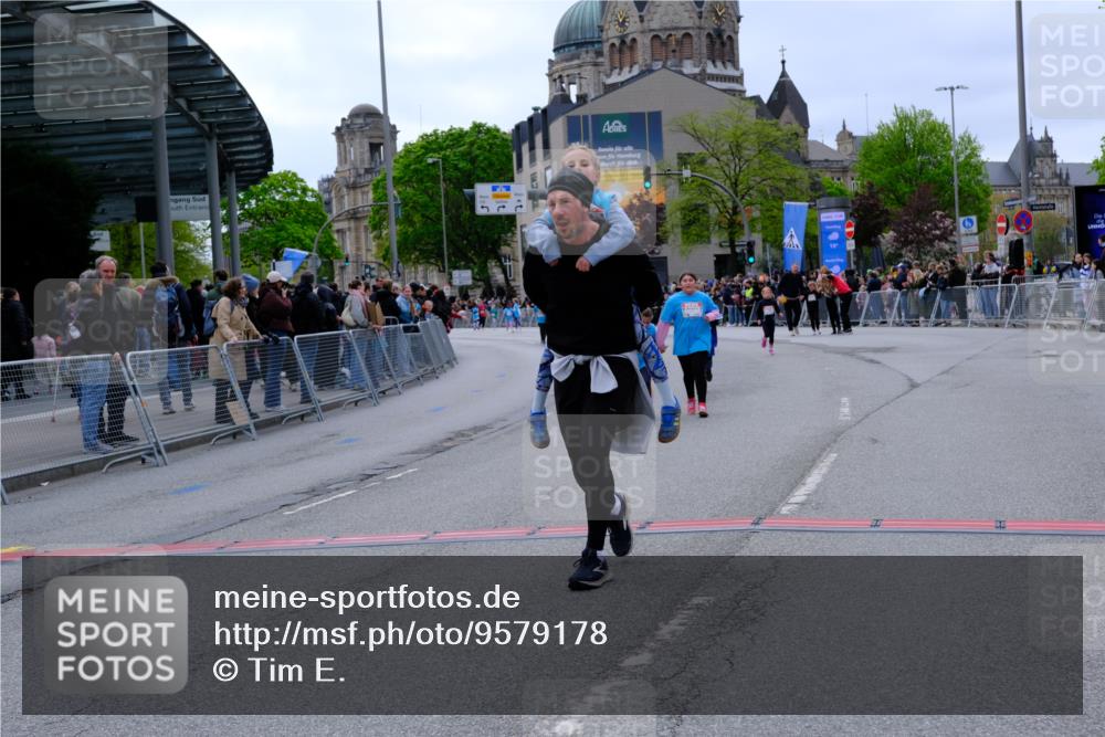 25.04.2026 - Das Zehntel Tim E. http://msf.ph/oto/9579178 25.04.2026 11:08:36 Ziel 5624, 5957, 6779, 6864 meine-sportfotos.de