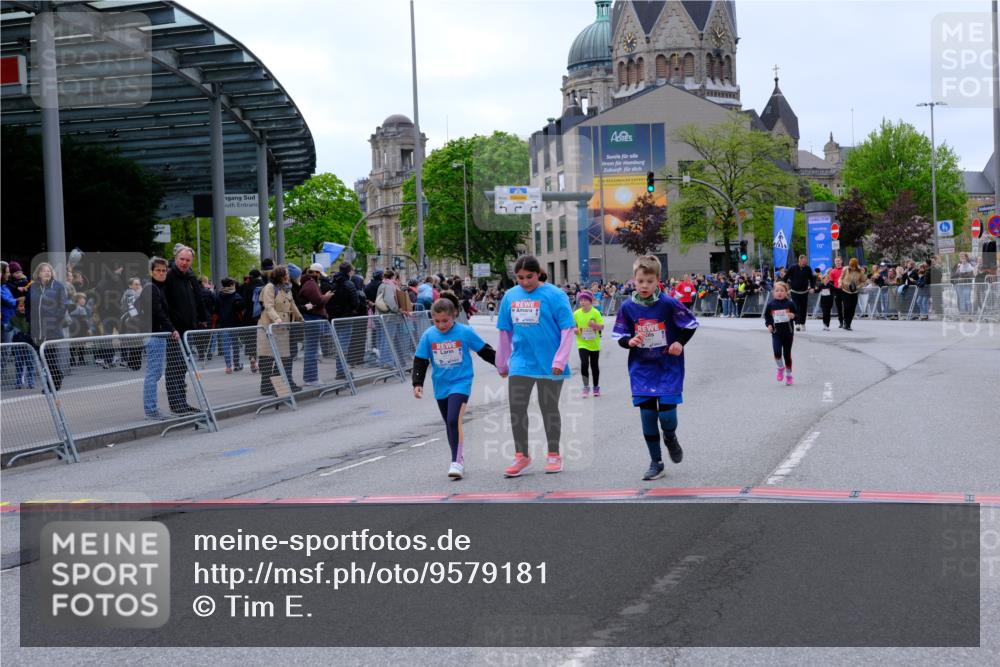 25.04.2026 - Das Zehntel Tim E. http://msf.ph/oto/9579181 25.04.2026 11:08:40 Ziel 5624, 5957, 6642, 6779, 6864, 7212 meine-sportfotos.de