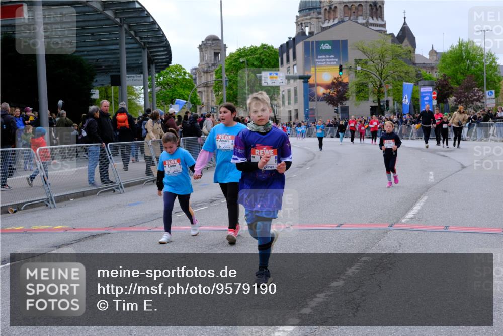 25.04.2026 - Das Zehntel Tim E. http://msf.ph/oto/9579190 25.04.2026 11:08:42 Ziel 5957, 6642, 6779, 6864, 7212 meine-sportfotos.de