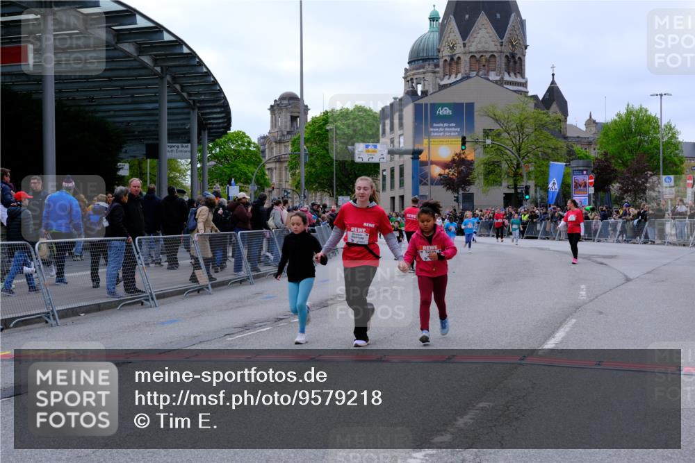 25.04.2026 - Das Zehntel Tim E. http://msf.ph/oto/9579218 25.04.2026 11:08:54 Ziel 5050, 5684, 6178, 7877, 7998 meine-sportfotos.de
