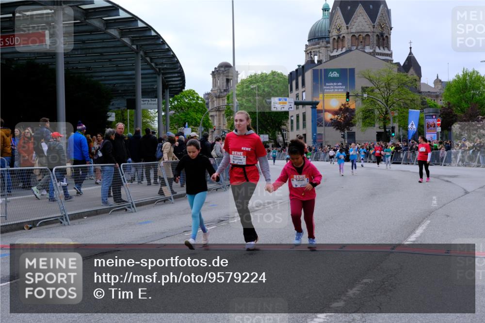 25.04.2026 - Das Zehntel Tim E. http://msf.ph/oto/9579224 25.04.2026 11:08:55 Ziel 5050, 5684, 6178, 7877, 7998 meine-sportfotos.de