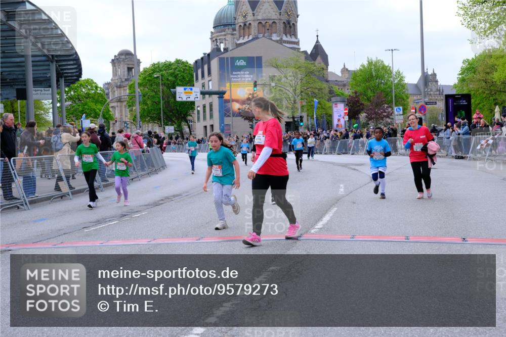 25.04.2026 - Das Zehntel Tim E. http://msf.ph/oto/9579273 25.04.2026 11:09:08 Ziel 5851, 5853, 5873, 6790, 6806, 6832, 6836 meine-sportfotos.de